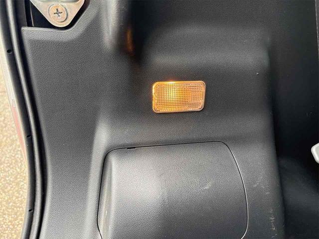 ムーヴ カスタム　Ｘリミテッド　４ＷＤ　ＥＴＣ　バックカメラ　ナビ　ＴＶ　ＨＩＤ　ＬＥＤヘッドランプ　スマートキー　アイドリングストップ　電動格納ミラー　ベンチシート　ＣＶＴ　盗難防止システム　ＡＢＳ　ＣＤ（38枚目）