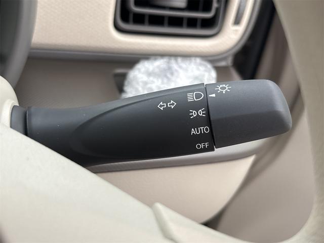 アルトラパン ハイブリッドL 4WD バックカメラ クリアランスソナー レーンアシスト 衝突被害軽減システム オートライト LEDヘッドランプ スマートキー アイドリングストップ 電動格納ミラー シートヒーター ベンチシート(10枚目)