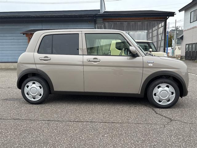 アルトラパン ハイブリッドL 4WD バックカメラ クリアランスソナー レーンアシスト 衝突被害軽減システム オートライト LEDヘッドランプ スマートキー アイドリングストップ 電動格納ミラー シートヒーター ベンチシート(15枚目)