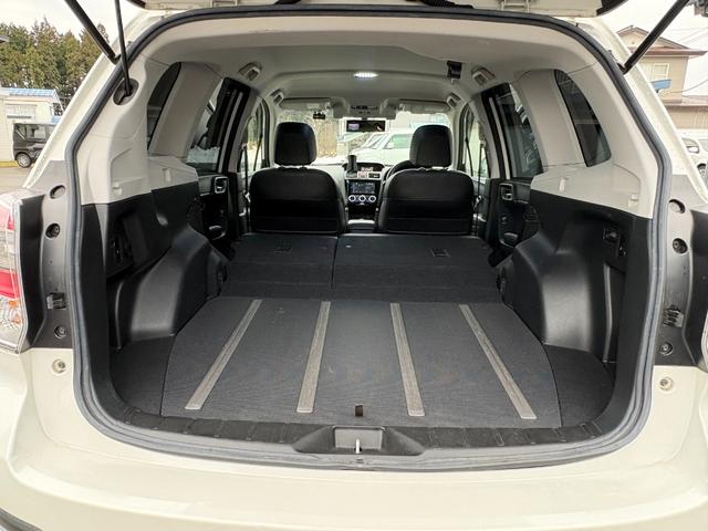 フォレスター Ｓ－リミテッド　４ＷＤ　ドライブレコーダー　オートクルーズコントロール　レーンアシスト　パワーシート　衝突被害軽減システム　ＬＥＤヘッドランプ　電動リアゲート　アルミホイール　スマートキー　アイドリングストップ（28枚目）