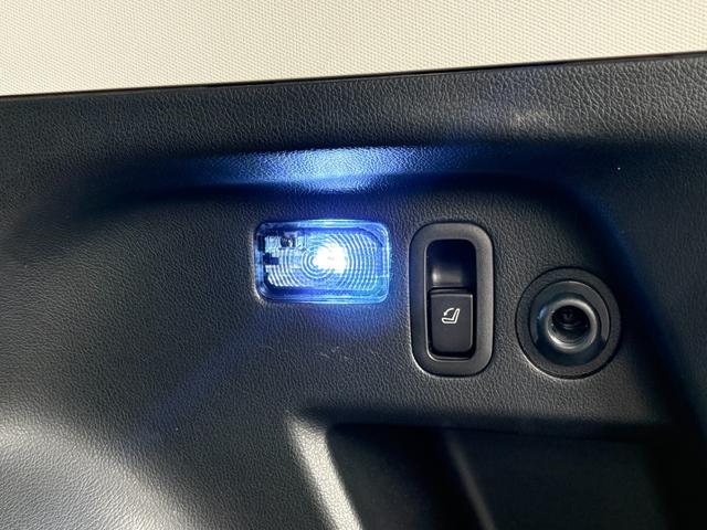 フォレスター Ｓ－リミテッド　４ＷＤ　ドライブレコーダー　オートクルーズコントロール　レーンアシスト　パワーシート　衝突被害軽減システム　ＬＥＤヘッドランプ　電動リアゲート　アルミホイール　スマートキー　アイドリングストップ（45枚目）