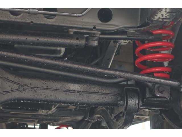 ランドクルーザー８０ ディーゼルターボ後期型ＶＸリミテッド新品ＡＲＢ製バンパー　新品３インチリフトアップ新品インナーブラックヘッドライト新品オレンジコーナーレンズ新品ＬＥＤテールレンズ新品ＢＦグッドリッジオールテレーンタイヤクリムソンオプションビードロック付きデーモン（67枚目）