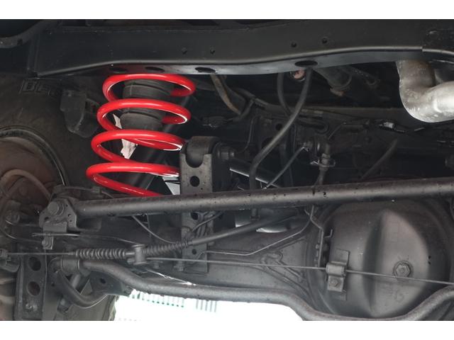 ランドクルーザー８０ ディーゼルターボ後期型ＶＸリミテッド新品ＡＲＢ製バンパー　新品３インチリフトアップ新品インナーブラックヘッドライト新品オレンジコーナーレンズ新品ＬＥＤテールレンズ新品ＢＦグッドリッジオールテレーンタイヤクリムソンオプションビードロック付きデーモン（69枚目）