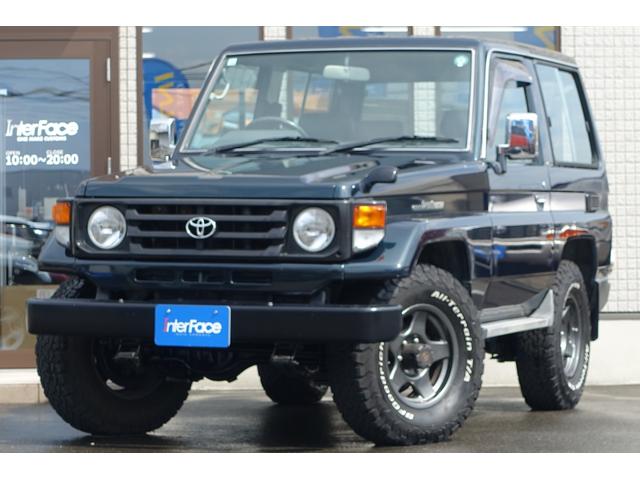 小田和正　LIFE SIZE 2008 Hobby Japan HJ642038BGM Toyota LANDCRUISER 70 ZX 4DOOR '2001