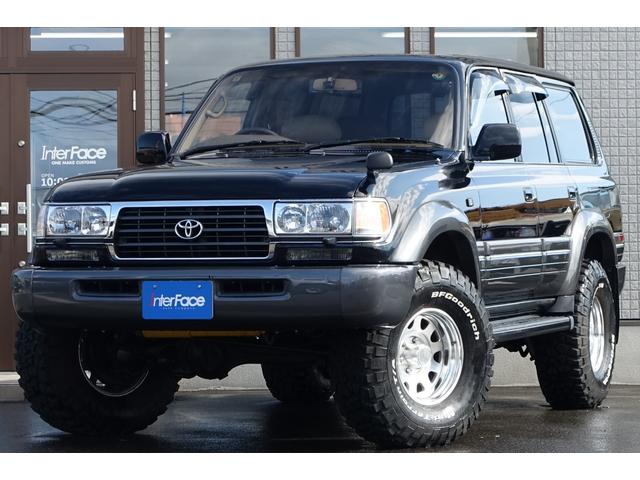 ランドクルーザー80 限定生産台数500台特別仕様車VXリミテッドLパッケージ 3インチリフトアップBFグッドリッジマッドタイヤクリスタルヘッドライトUSコーナーレンズスモークLEDテールガナドールマフラーGD4ソレックスヒッチメンバー社外ナビTVバイパーエンジンスターター(3枚目)