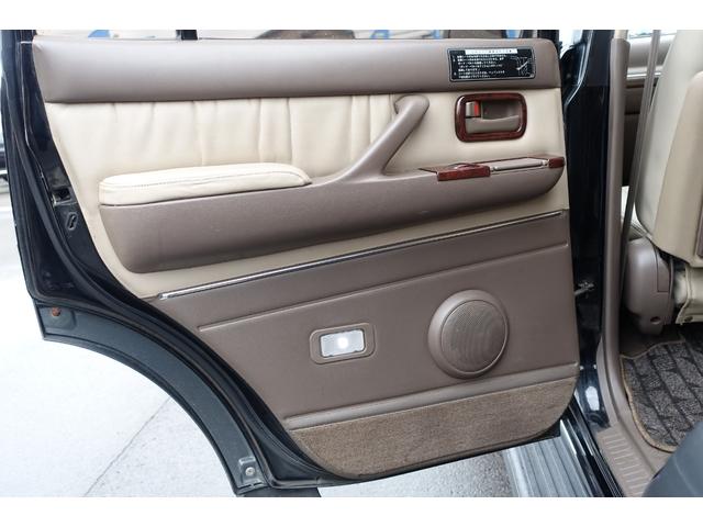 ランドクルーザー80 限定生産台数500台特別仕様車VXリミテッドLパッケージ 3インチリフトアップBFグッドリッジマッドタイヤクリスタルヘッドライトUSコーナーレンズスモークLEDテールガナドールマフラーGD4ソレックスヒッチメンバー社外ナビTVバイパーエンジンスターター(35枚目)