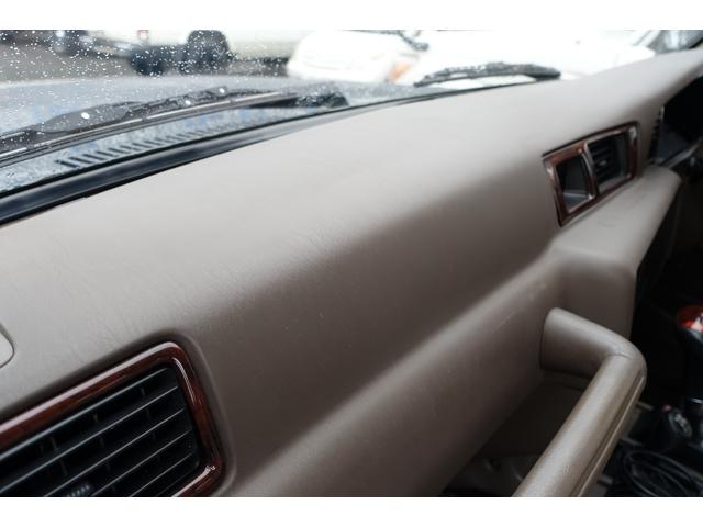 ランドクルーザー80 限定生産台数500台特別仕様車VXリミテッドLパッケージ 3インチリフトアップBFグッドリッジマッドタイヤクリスタルヘッドライトUSコーナーレンズスモークLEDテールガナドールマフラーGD4ソレックスヒッチメンバー社外ナビTVバイパーエンジンスターター(44枚目)