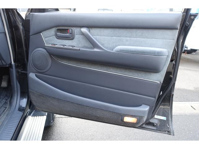 ランドクルーザー８０ 最終型ＶＸＬＴＤディーゼルターボ純黒新品３インチリフトアップ　新品ランチョショックアブソーバー新品クリムソン１７インチモンスターホイール新品ＢＦグッドリッジＡＴタイヤ３１５／７５Ｒ１６新品クリスタルヘッドライト新品ＬＥＤテール新品クリスタルオレンジウインカー（24枚目）