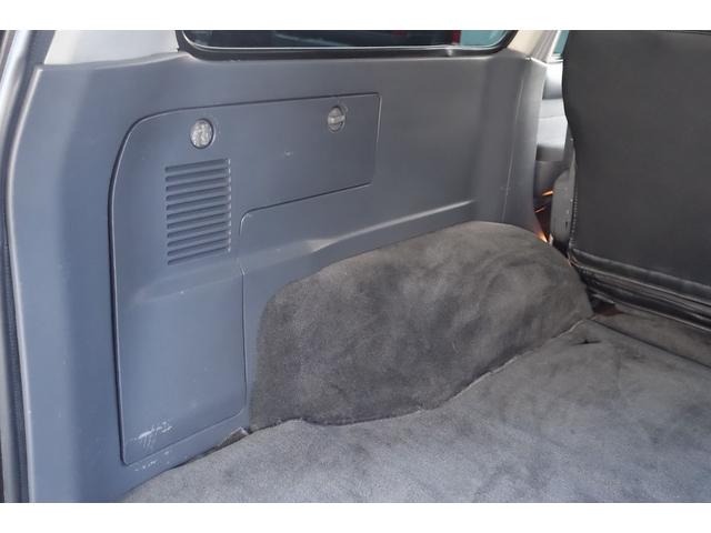 ランドクルーザー８０ 最終型ＶＸＬＴＤディーゼルターボ純黒新品３インチリフトアップ　新品ランチョショックアブソーバー新品クリムソン１７インチモンスターホイール新品ＢＦグッドリッジＡＴタイヤ３１５／７５Ｒ１６新品クリスタルヘッドライト新品ＬＥＤテール新品クリスタルオレンジウインカー（28枚目）