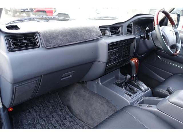 ランドクルーザー８０ 最終型ＶＸＬＴＤディーゼルターボ純黒新品３インチリフトアップ　新品ランチョショックアブソーバー新品クリムソン１７インチモンスターホイール新品ＢＦグッドリッジＡＴタイヤ３１５／７５Ｒ１６新品クリスタルヘッドライト新品ＬＥＤテール新品クリスタルオレンジウインカー（34枚目）