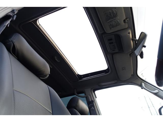 ランドクルーザー８０ 最終型ＶＸＬＴＤディーゼルターボ純黒新品３インチリフトアップ　新品ランチョショックアブソーバー新品クリムソン１７インチモンスターホイール新品ＢＦグッドリッジＡＴタイヤ３１５／７５Ｒ１６新品クリスタルヘッドライト新品ＬＥＤテール新品クリスタルオレンジウインカー（40枚目）