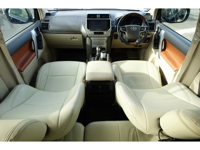 ランドクルーザープラド 西日本仕入ＴＸディーゼルターボ　アルパインビッグエックスナビコンビハンドルルーフラック（17枚目）