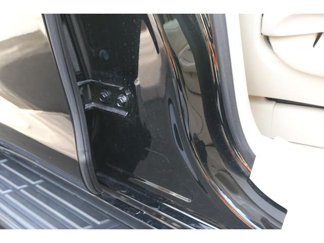 ランドクルーザープラド 西日本仕入ＴＸディーゼルターボ　アルパインビッグエックスナビコンビハンドルルーフラック（25枚目）