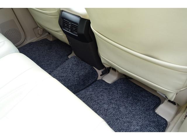 ランドクルーザープラド 西日本仕入ＴＸディーゼルターボ　アルパインビッグエックスナビコンビハンドルルーフラック（29枚目）