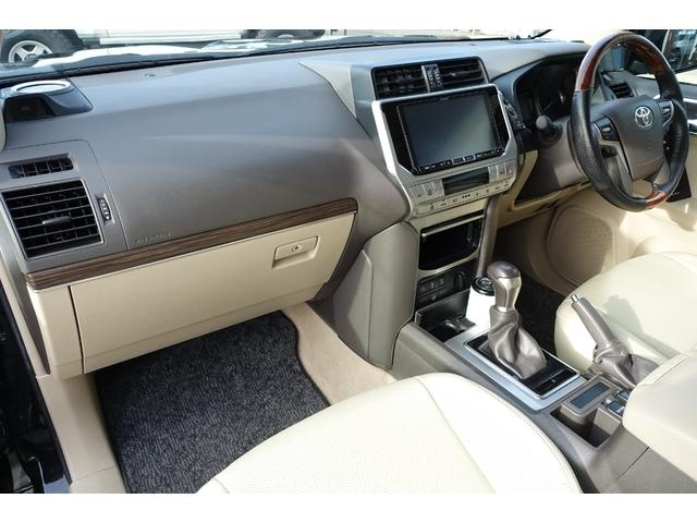 ランドクルーザープラド 西日本仕入ＴＸディーゼルターボ　アルパインビッグエックスナビコンビハンドルルーフラック（43枚目）