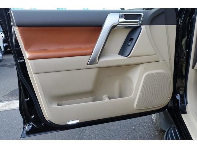 ランドクルーザープラド 西日本仕入ＴＸディーゼルターボ　アルパインビッグエックスナビコンビハンドルルーフラック（45枚目）