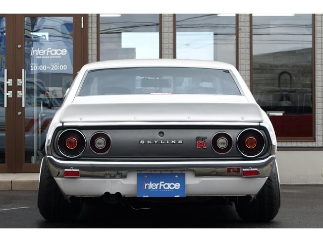 スカイライン 2000GT-X L2.8EGソレックス44タコ足デュアルM 後期型GC111ケンメリ5速マニュアルSSRスピードスター14インチAWクーラーパワステ付きLEDヘッドランプBluetooth接続ナビTV(23枚目)