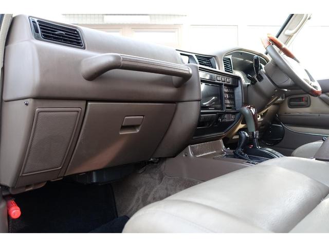 ランドクルーザー80 VXリミテッド Lパッケージ(50枚目)