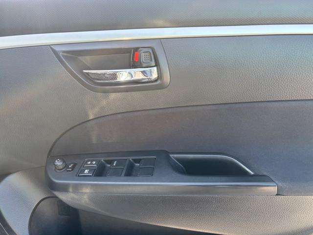 スイフト RS HIDライト 純正オーディオ 前席シートヒーター ステアリングスイッチ スマートキー 取説あり スペアキー有り(7枚目)