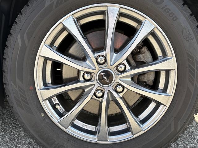 アクセラスポーツ １５Ｃ　マツダコネクトナビ　バックカメラ　ＥＴＣ　プッシュエンジンスタート　　ステアリングスイッチ　スペアキー有り　社外アルミ（31枚目）