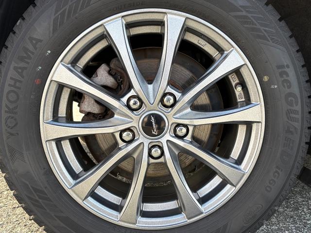 アクセラスポーツ １５Ｃ　マツダコネクトナビ　バックカメラ　ＥＴＣ　プッシュエンジンスタート　　ステアリングスイッチ　スペアキー有り　社外アルミ（33枚目）