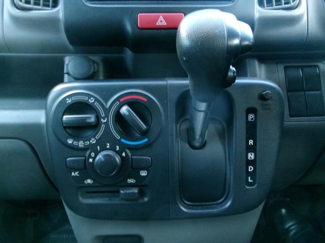 エブリイ ＰＡリミテッド　６型　オートライト　スズキセーフティーサポート（18枚目）