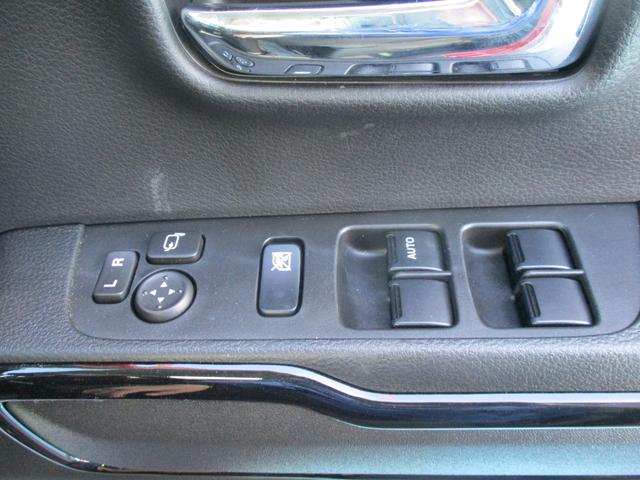 ハスラー ＨＹＢＲＩＤ　Ｘ　３型　４ＷＤ　ＣＶＴ　衝突被害軽減ブレーキ　プッシュスタート　シートヒーター　オートエアコン　４ＷＤ　衝突被害軽減システム　アイドリングストップ　横滑り防止機能　衝突安全ボディ　盗難防止システム（37枚目）