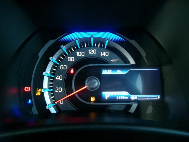 ハスラー ＨＹＢＲＩＤ　Ｇ　３型　スズキセーフティーサポート　ワンオーナー　４ＷＤ　アイドリングストップ　横滑り防止機能　盗難防止システム（13枚目）