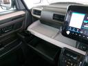 ＨＹＢＲＩＤ　Ｇ　４ＷＤ　衝突被害軽減ブレーキ　オートライト　シートヒーター　オートエアコン　禁煙車　スズキセーフティーサポート　ワンオーナー　４ＷＤ　横滑り防止機能　盗難防止システム（32枚目）