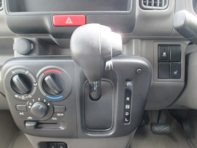 エブリイ ＪＯＩＮ　６型　ＣＶＴ　４ＷＤ　衝突被害軽減ブレーキ　スライドドア　プッシュスタート　シートヒーター　４ＷＤ　衝突被害軽減システム　横滑り防止機能　衝突安全ボディ　盗難防止システム（28枚目）