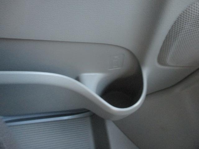 エブリイ ＰＡリミテッド　６型　４ＷＤ　衝突被害軽減ブレーキ　スライドドア　４ＷＤ　衝突被害軽減システム　キーレスエントリー　パワーステアリング　パワーウィンドウ　運転席エアバック　ＡＢＳ（77枚目）