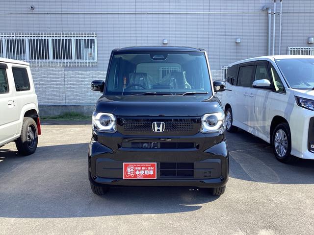 Ｎ－ＢＯＸ ベースグレード　４ＷＤ　エアコン　パワーステアリング　パワーウィンドウ　盗難防止システム　衝突安全ボディ　衝突被害軽減システム　アイドリングストップ　クリアランスソナー（5枚目）