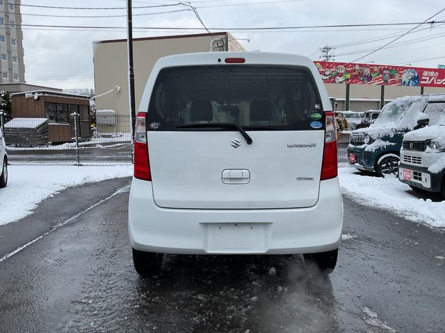 ワゴンＲ ＦＸ　４ＷＤ　キーレスキー　アイドリングストップ　衝突安全ボディ　盗難防止システム　シートヒーター　ディスプレーオーディオ　ベンチシート　フルフラット（8枚目）