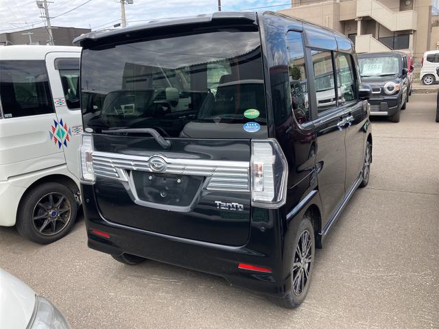 タント カスタムＸ　トップエディションＳＡＩＩＩ　４ＷＤ　バックカメラ　両側スライド・片側電動　ナビ　ＴＶ　衝突被害軽減システム　オートマチックハイビーム　オートライト　ＬＥＤヘッドランプ　スマートキー　アイドリングストップ　電動格納ミラー（16枚目）