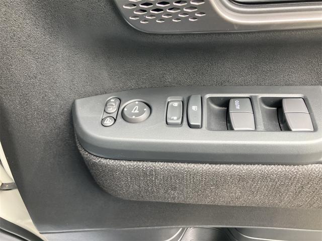 Ｎ－ＢＯＸカスタム ベースグレード　４ＷＤ　届け出済み未使用車　バックカメラ　サイドカメラ　両側スライド・片側電動　クリアランスソナー　オートクルーズコントロール　レーンアシスト　衝突被害軽減システム　オートライト　ＬＥＤヘッドランプ（11枚目）
