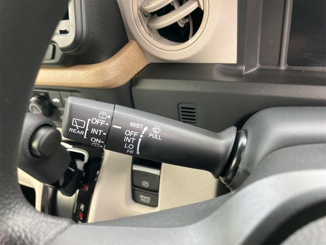 Ｎ－ＢＯＸ ベースグレード　４ＷＤ　バックカメラ　両側スライド・片側電動　クリアランスソナー　オートクルーズコントロール　レーンアシスト　衝突被害軽減システム　オートライト　ＬＥＤヘッドランプ　スマートキー　アイドリングストップ（10枚目）