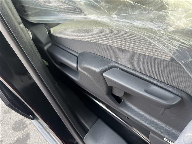 N-BOX ベースグレード(33枚目)