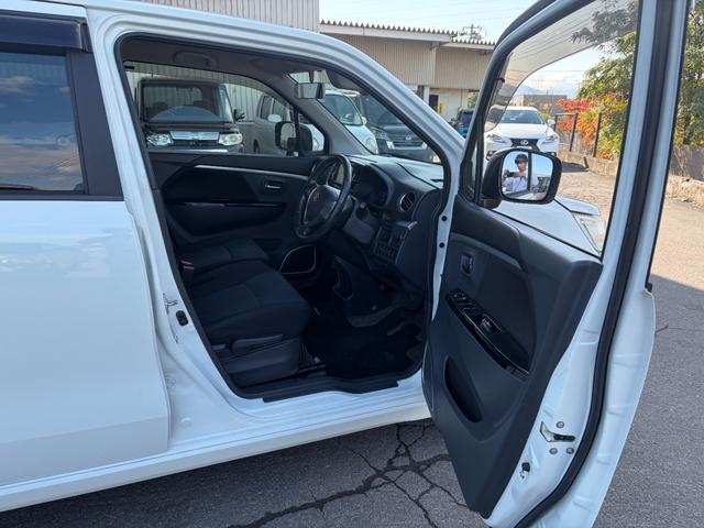 ワゴンＲスティングレー Ｘ　２年保証　４ＷＤ　ＣＶＴ　ナビ　シートヒーター　フォグランプ　電動格納ミラー　スペアキー　プッシュスタート（5枚目）