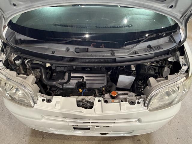 タント Ｌ　２年保証　４ＷＤ　ＣＶＴ　純正オーディオ　ミラクルオープンドア　電動格納ミラー　キーレス（31枚目）