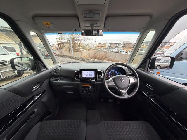 スペーシアカスタム ＴＳ　２年保証　４ＷＤ　ＣＶＴ　ターボ　ナビ　両側電動スライドドア　フォグランプ　シートヒーター　スペアキー　プッシュスタート（3枚目）