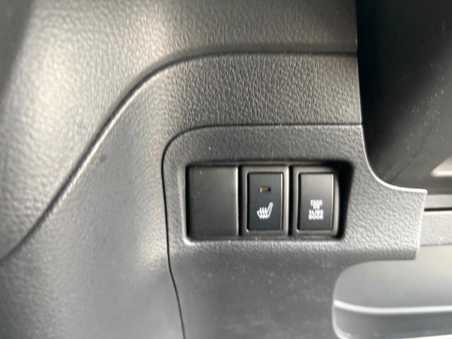 スペーシアカスタム ＴＳ　２年保証　４ＷＤ　ＣＶＴ　ターボ　ナビ　両側電動スライドドア　フォグランプ　シートヒーター　スペアキー　プッシュスタート（11枚目）