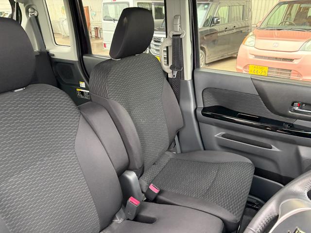 スペーシアカスタム ＴＳ　２年保証　４ＷＤ　ＣＶＴ　ターボ　ナビ　両側電動スライドドア　フォグランプ　シートヒーター　スペアキー　プッシュスタート（17枚目）