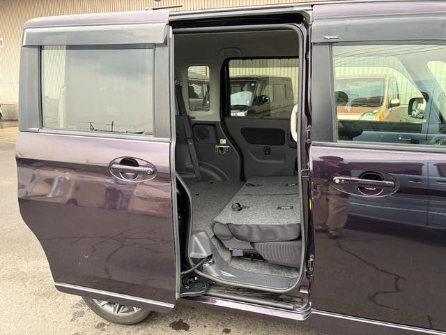 スペーシアカスタム ＴＳ　２年保証　４ＷＤ　ＣＶＴ　ターボ　ナビ　両側電動スライドドア　フォグランプ　シートヒーター　スペアキー　プッシュスタート（20枚目）