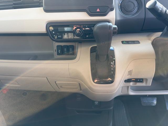 Ｎ－ＢＯＸ Ｇ・Ｌホンダセンシング　２年保証　４ＷＤ　ＣＶＴ　ナビ　バックカメラ　ＥＴＣ　両側スライド片側電動ドア　エンジンスターター　スペアキー　プッシュスタート（12枚目）