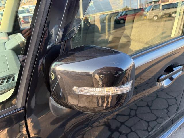 スペーシアカスタム ハイブリッドＧＳ　２年保証　４ＷＤ　ＣＶＴ　ナビ　フォグランプ　シートヒーター　エンジンスターター　スペアキー　プッシュスタート（32枚目）