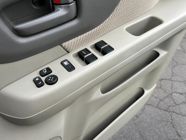 スペーシア Ｘ　２年保証　４ＷＤ　ＣＶＴ　ディスプレイオーディオ　両側スライド片側電ドア　シートヒーター　エンジンスターター　プッシュスタート（17枚目）