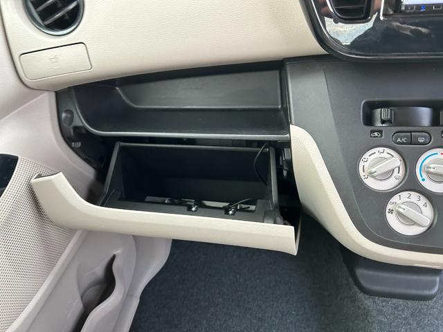 デイズルークス S 2年保証 4WD CVT ナビ 両側スライドドア シートヒーター 電動格納ミラー キーレス(14枚目)