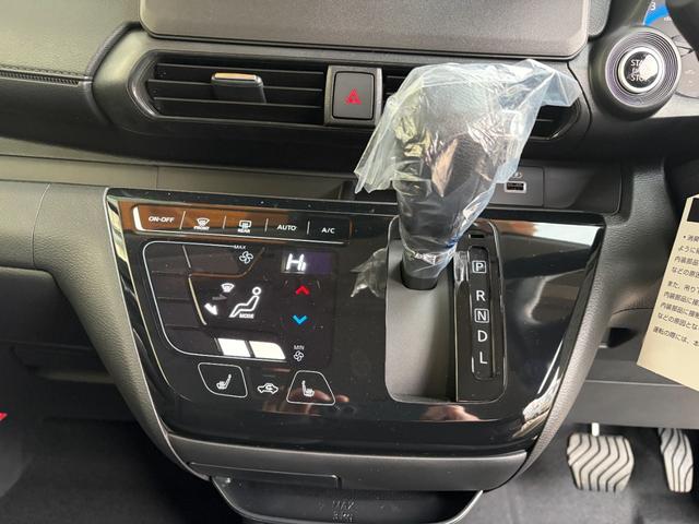 デイズ ハイウェイスター　Ｘ　届出済未使用車　４ＷＤ　ＣＶＴ　アラウンドビューモニター　電動格納ミラー　ステアリングリモコン　スペアキー　プッシュスタート（10枚目）