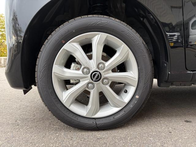 デイズ Ｘ　届出済未使用車　４ＷＤ　ＣＶＴ　ステアリングリモコン　電動格納ミラー　純正アルミホイール　スペアキー　プッシュスタート（26枚目）