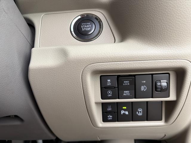 エブリイワゴン ＰＺターボ　届出済未使用車　４ＷＤ　ＣＶＴ　両側スライド片側電動ドア　電動格納ミラー　シートヒーター　ＵＳＢ電源ソケット　スペアキー（12枚目）